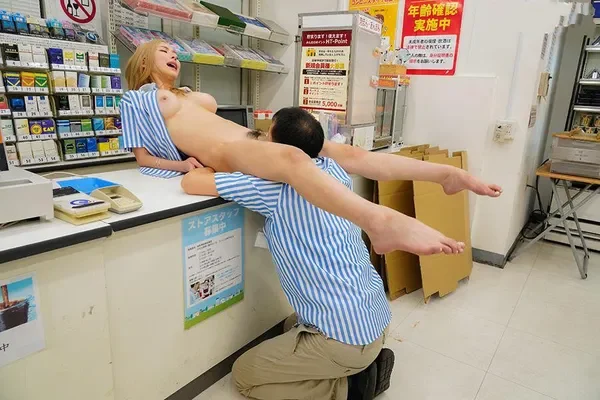 Vét máng đá lưỡi với cái lồn múp ra đầy nước của em-phim mới cập nhật